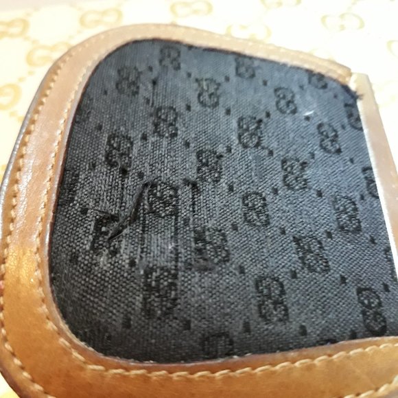 GUCCI 1980's Black Coin Wallet Small - Picture 3 of 15